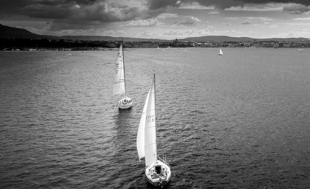 Foto von Isail Geneva Sailing Lessons Sailing School