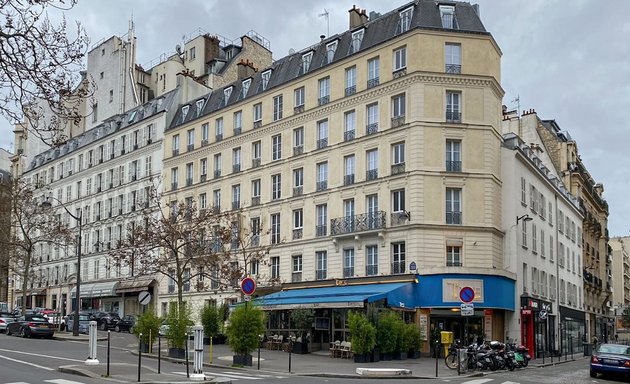 Photo de ELSA, Hôtel Paris 17 avec vue sur l'Arc de Triomphe