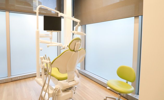 Photo of 8th Ave Dental