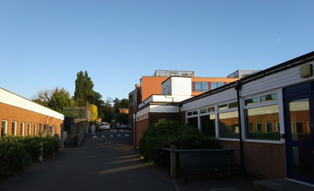 Photo of Ashton Park School