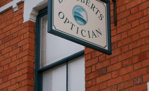 Photo of DW Roberts Opticians, Wolverton