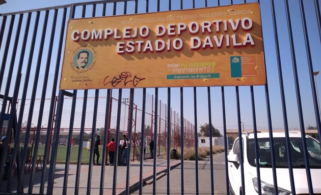 Foto de Estadio Miguel Davila