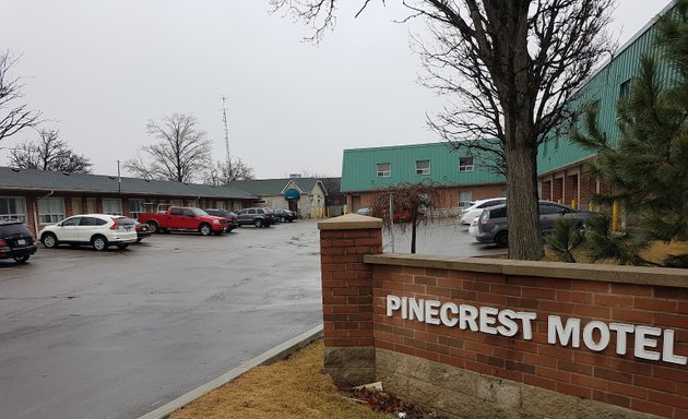 Photo of Pinecrest Motel