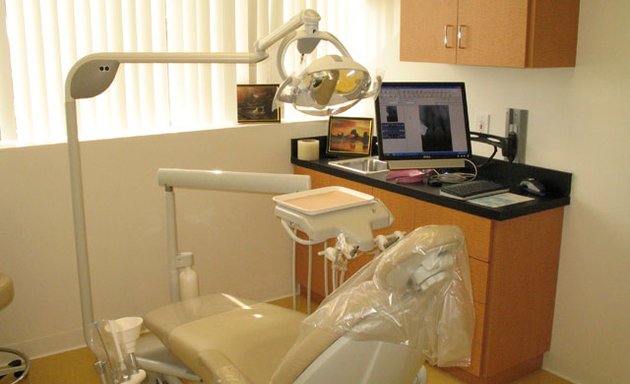 Photo of Encino Friendly Dental Center - Hermineh Karamanian DDS