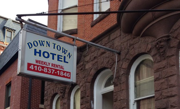 Photo of Downtown Hotel