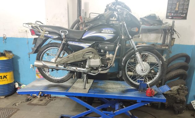 Photo of Khan Motors bike service