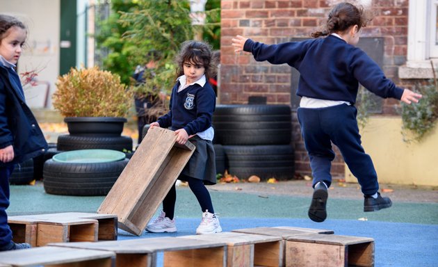 Photo of Churchill Gardens Primary Academy