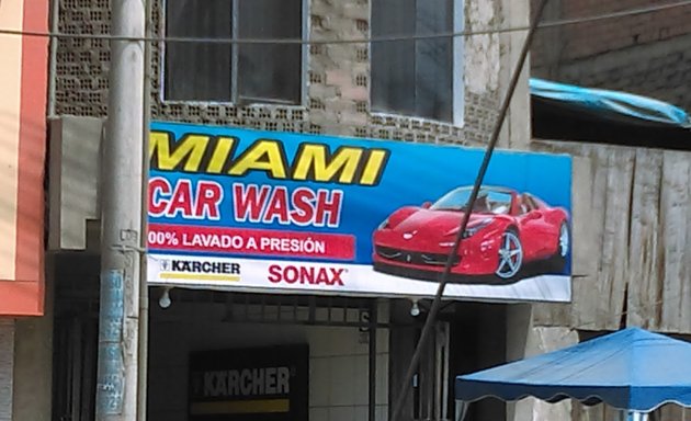 Foto de Miami Car Wash