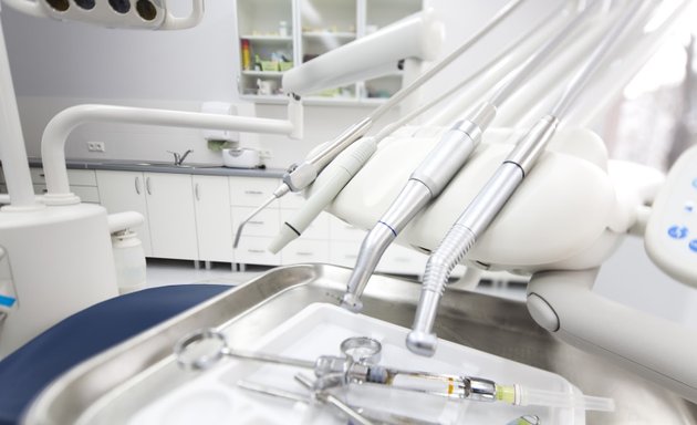 foto Studio Dentistico a Centocelle - Dott. Giovanni Falisi