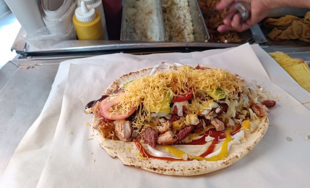 Foto de Tío burger perros calientes hamburguesas shawarma