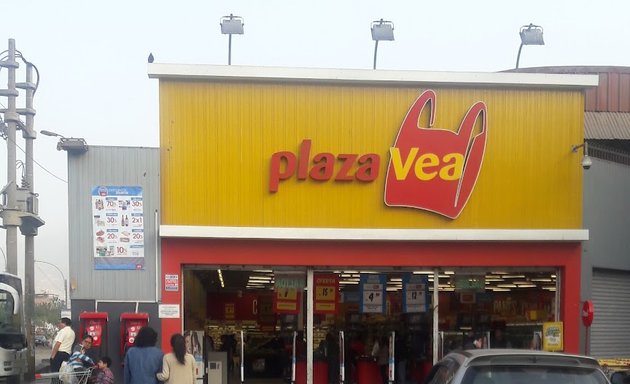 Foto de plazaVea Próceres