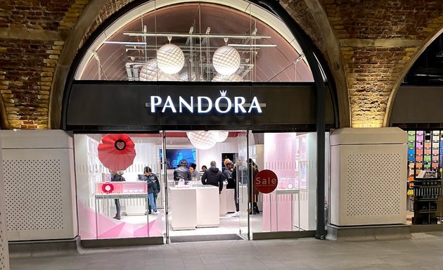 Photo of Pandora London Bridge