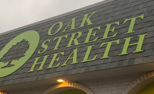 Photo of Oak Street Health Primary Care - Little Village Clinic