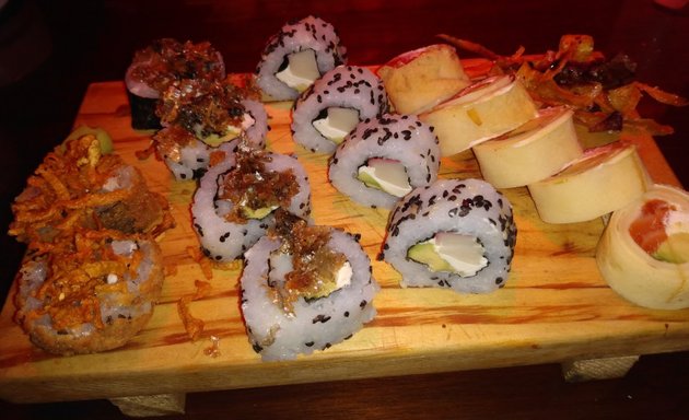Foto de TAKU XL Sushi Bar