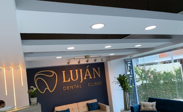 Foto de Luján Dental Clinic y Lujan Skin Care