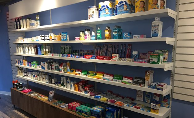 Photo of Midwest Pharmacy
