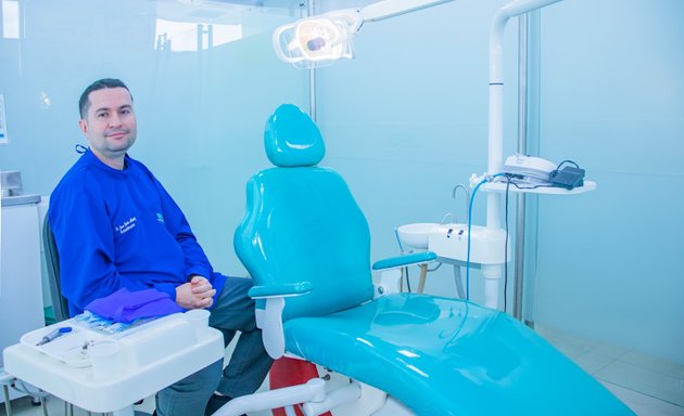 Foto de Premium Dental | Diseño de sonrisa, Ortodoncia e Implantes Dentales en Medellin
