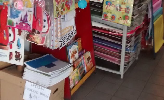 Foto de Artemisa Librería