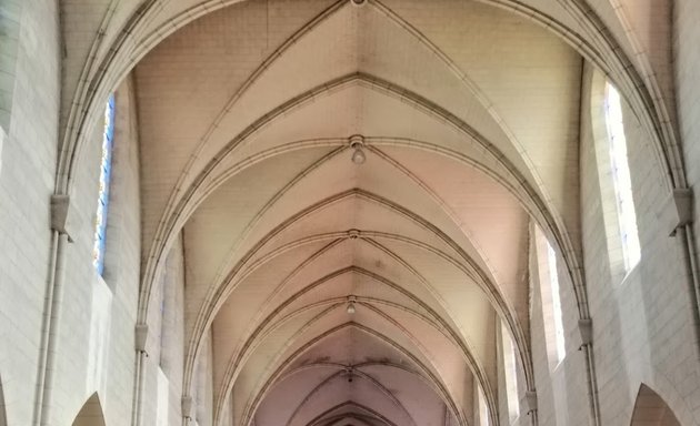 Photo de Église Sainte-Jeanne d'Arc