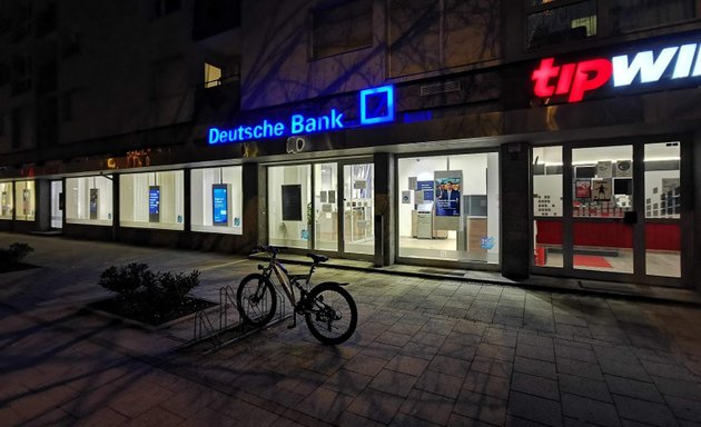 Foto von Deutsche Bank Filiale