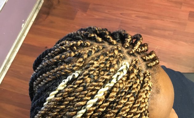Photo of Fabulous african hair braiding