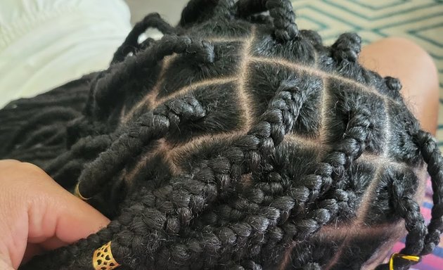 Photo of Linda & Sofia' African Hair Brading