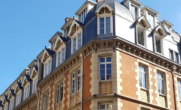 Photo de EBD - Ecole de Bibliothécaires Documentalistes - Institut Catholique de Paris (ICP)