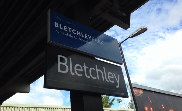Photo of Bletchley Station