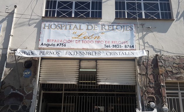 Foto de Hospital de Relojes Leon