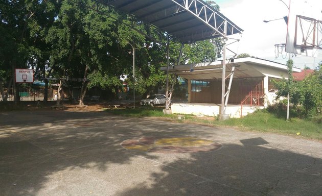 Photo of Diamond Village Basketball Court
