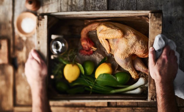 Photo de Amédé Vicet auteur et styliste culinaire