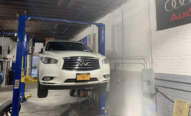 Photo of Long island city car inspection