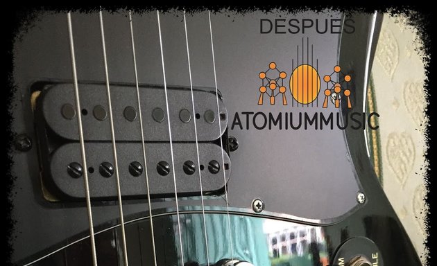 Foto de Reparacion de instrumentos musicales - Atomiumusic