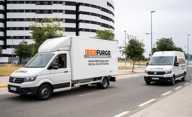 Foto de Iberfurgo Málaga - Alquiler de furgonetas