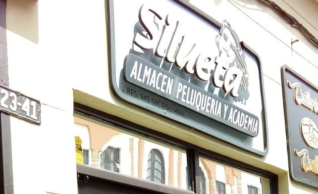 Foto de Silueta Almacen Peluqueria y Academia