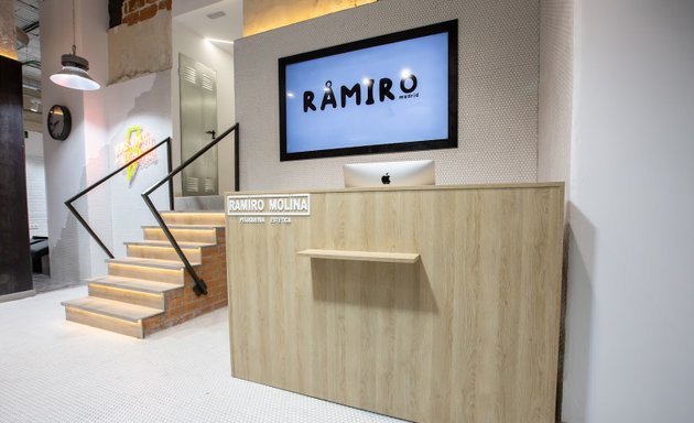 Foto de RAMIRO Madrid HairStudio & Beauty