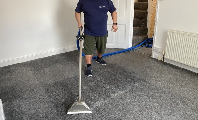 Photo of Squeak and Bubbles Domestic and Commercial Carpet Cleaners & Communal Block Carpet Cleaners Leeds