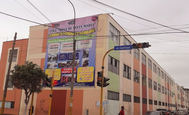 Foto de Colegio Emblemático Rosa de Santa María