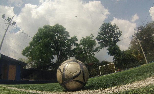 Foto de Futbol 5 Cariari