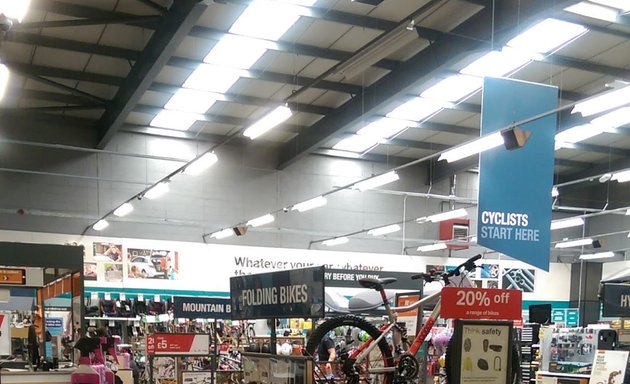 Photo of Halfords