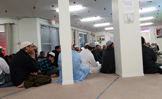 Photo of Al-Madinah Calgary Islamic Assembly / Green Dome Mosque