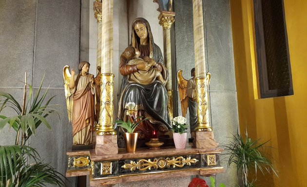 foto Parrocchia Madonna della Divina Provvidenza
