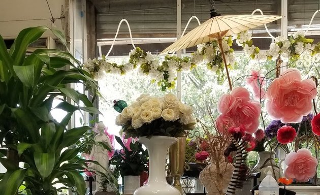 Photo of Deep Dale Florist