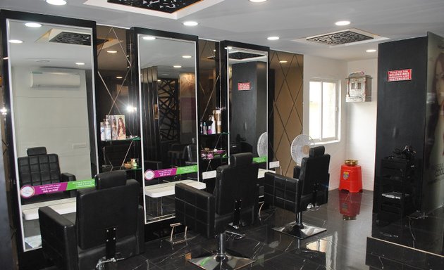 Photo of Green Trends - Unisex Hair & Style Salon