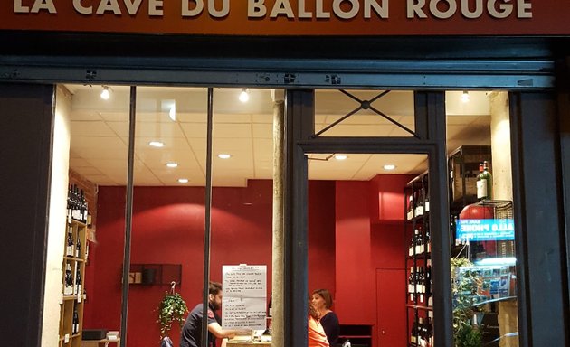Photo de La cave du Ballon Rouge