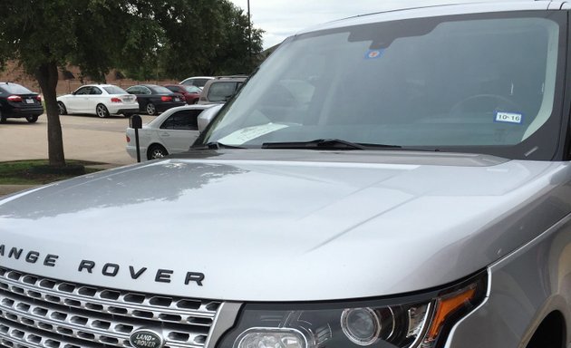 Photo of Land Rover Dallas