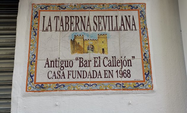 Foto de El Callejón (Puerta Osario)