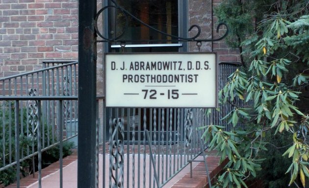 Photo of Abramowitz Donald J DDS