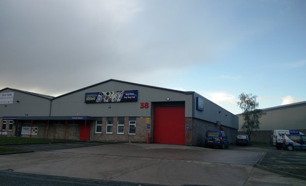 Photo of Euro Car Parts, Wakefield