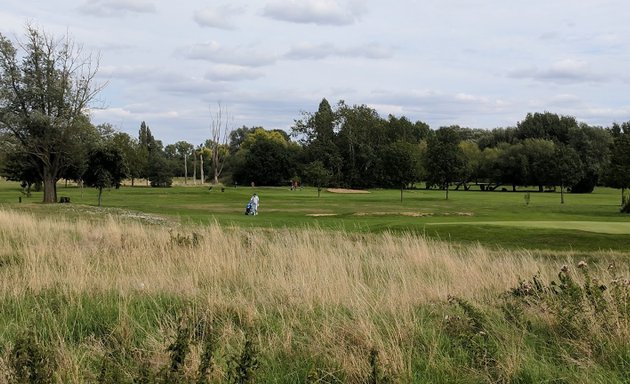 Photo of Perivale Park